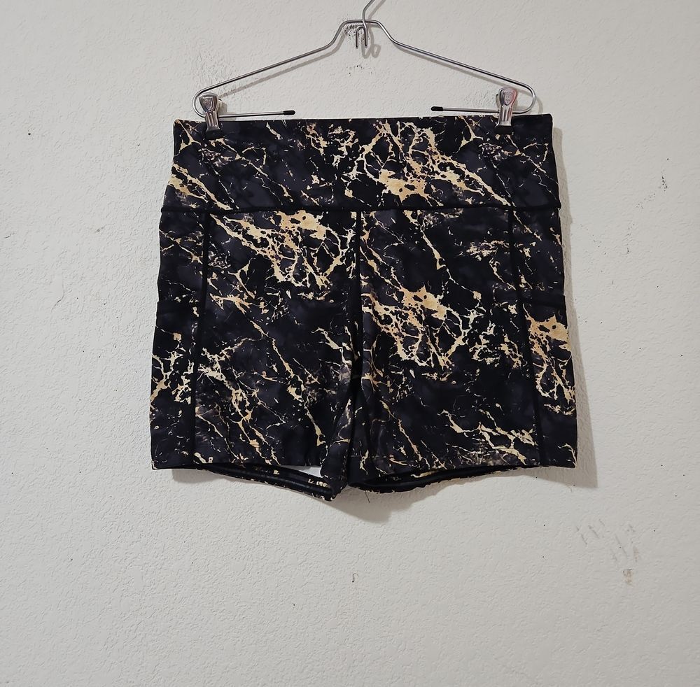 Constantly Varied Gear Gold Marble athletic workout shorts Size XL